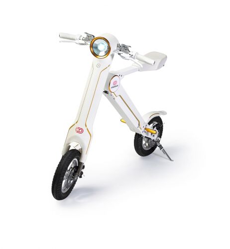 Cruzaa E-Scooter Racing White 250W with Built-in Speakers & Bluetooth